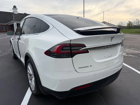 Used 2017 Tesla Model X 100D image 7