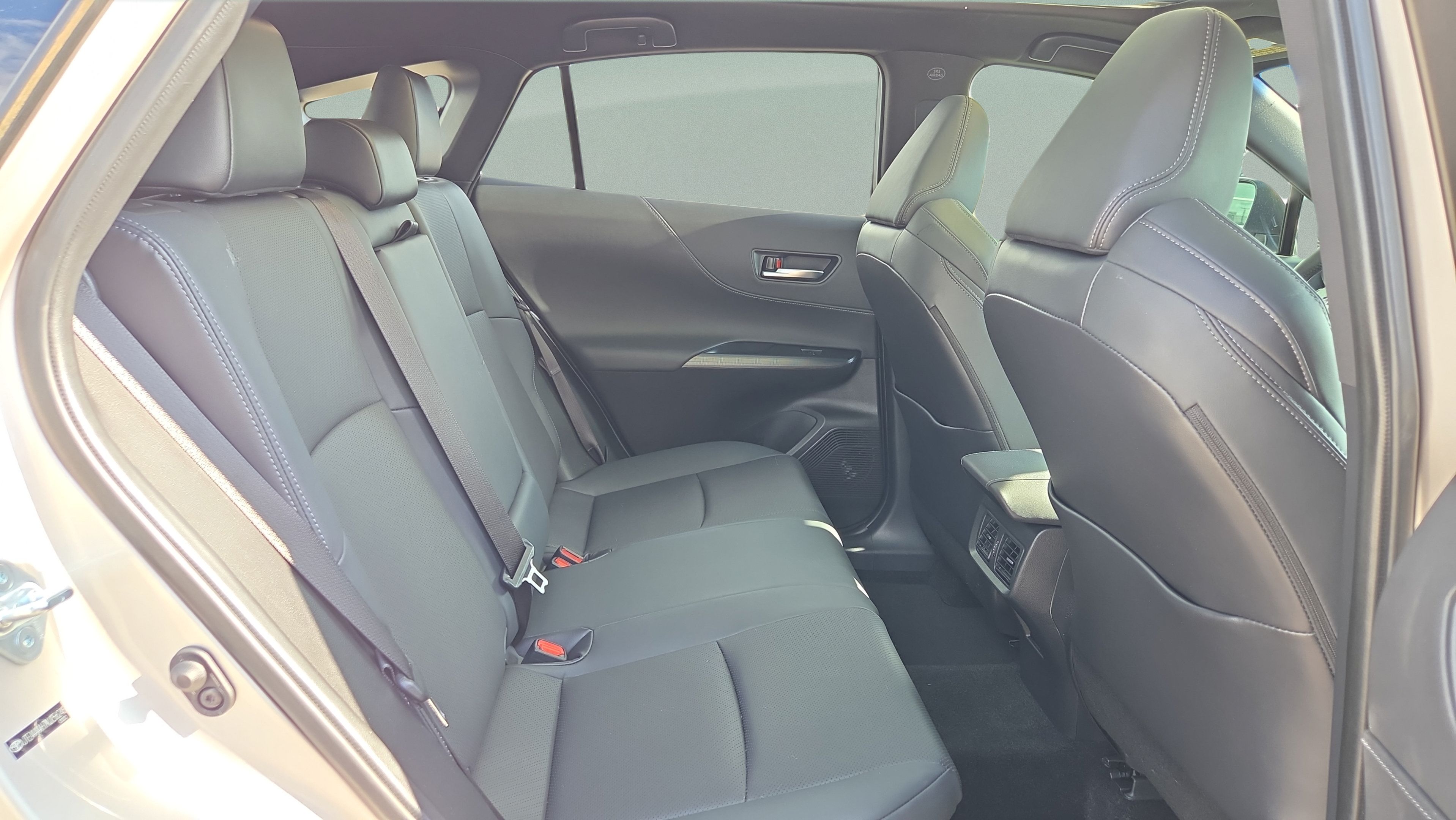 Certified 2021 Toyota Venza Limited w/ Advanced Technology Package AWD/4WD image 19