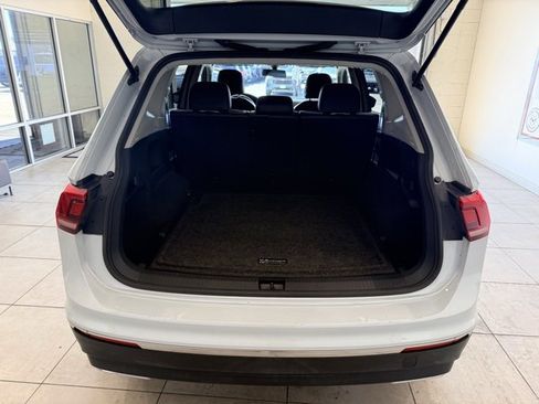 Used 2018 Volkswagen Tiguan SE image 7