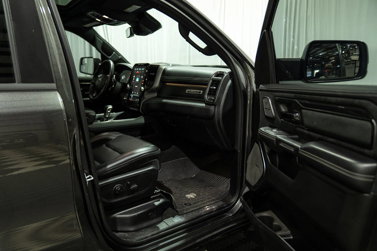 Used 2022 RAM 1500 TRX w/ TRX Level 1 Equipment Group AWD/4WD image 22