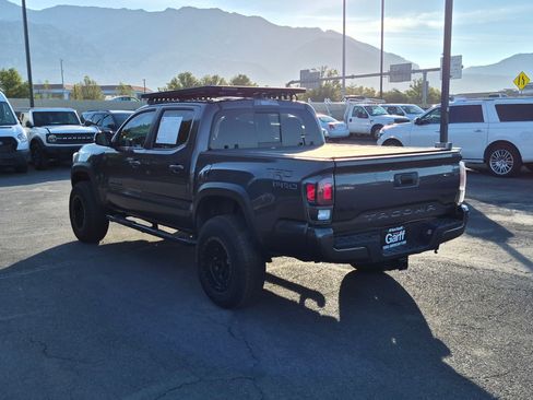 Used 2023 Toyota Tacoma TRD Pro AWD/4WD image 8