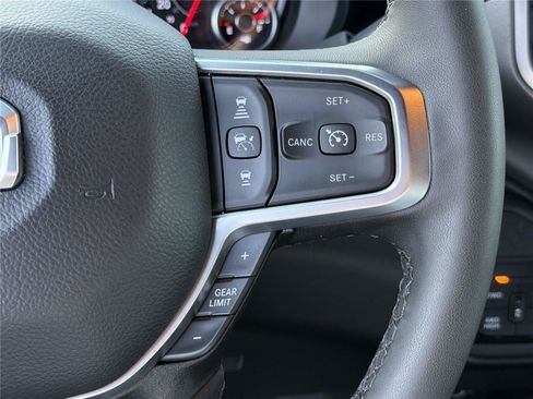 Used 2026 RAM 2500 Big Horn AWD/4WD image 25