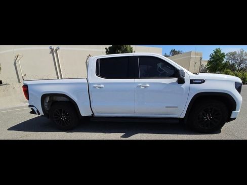 Used 2022 GMC Sierra 1500 Elevation w/ LPO, Elevation Black Package RWD image 4