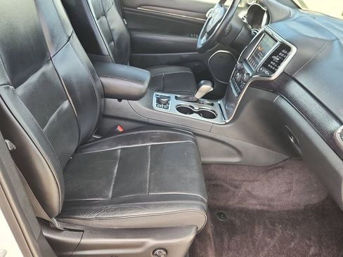 Used 2018 Jeep Grand Cherokee High Altitude AWD/4WD image 13