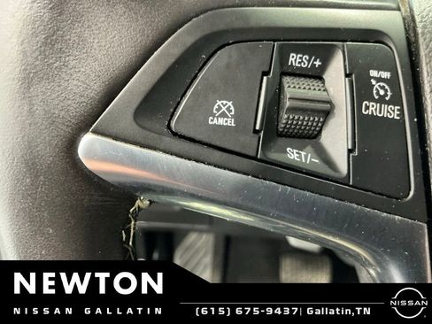 Used 2018 Buick Encore Sport Touring FWD image 31