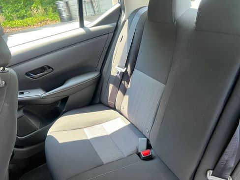 Used 2025 Nissan Sentra SV FWD image 34