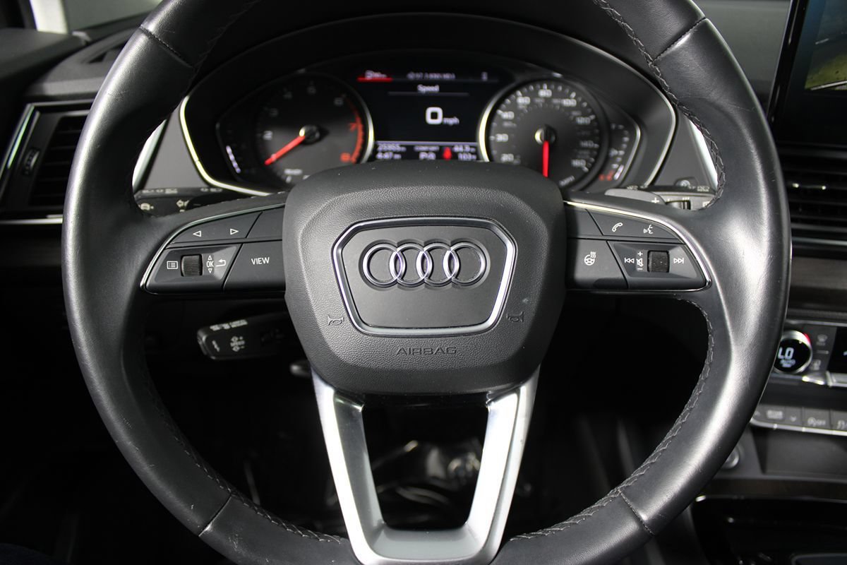Used 2023 Audi Q5 2.0T Premium w/ Convenience Package AWD/4WD image 14