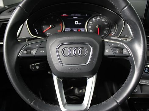 Used 2023 Audi Q5 2.0T Premium w/ Convenience Package AWD/4WD image 14