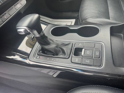 Used 2019 Kia Sorento EX AWD/4WD image 18