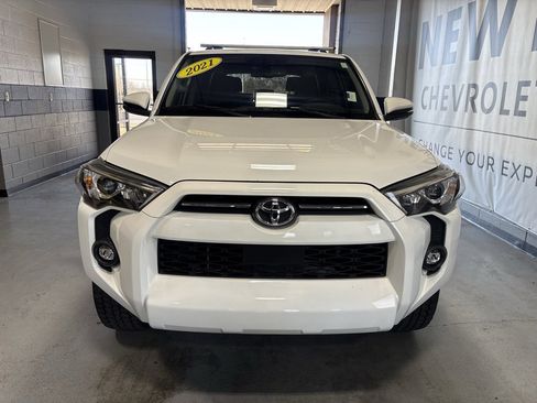Used 2021 Toyota 4Runner SR5 Premium image 36