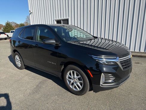 Used 2023 Chevrolet Equinox LT image 10