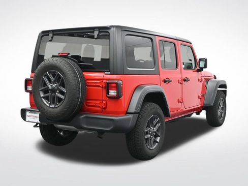 Used 2024 Jeep Wrangler Unlimited Sport AWD/4WD image 5