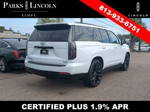 Used 2026 Cadillac Escalade Platinum Sport AWD/4WD image 4
