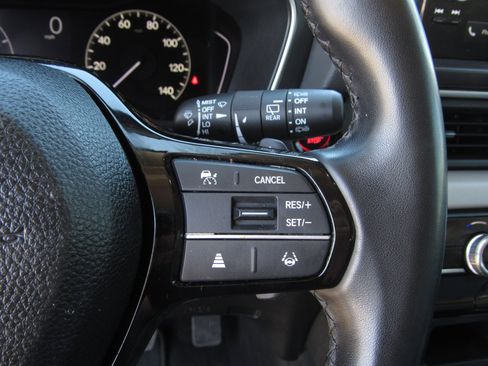 Used 2024 Honda Pilot EX-L image 27