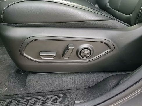 New 2026 Jeep Grand Cherokee L Limited image 22