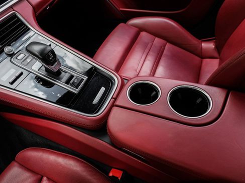 Used 2020 Porsche Panamera GTS AWD/4WD image 23