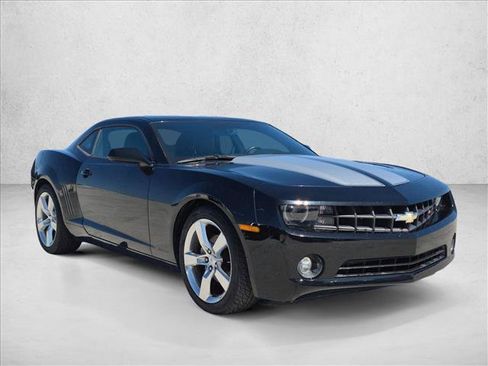 Used 2013 Chevrolet Camaro LT w/ RS Package RWD image 3