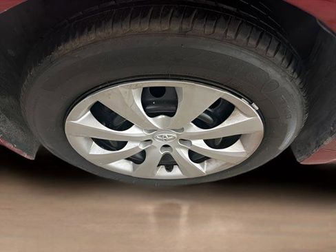 Used 2025 Toyota Corolla LE w/ Convenience Package FWD image 10