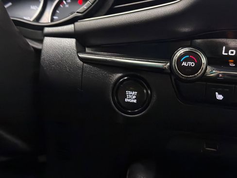 Used 2020 MAZDA MAZDA3 AWD Hatchback w/ Preferred Pkg image 26