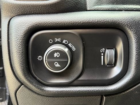 Used 2020 RAM 1500 Sport w/ Level 2 Equipment Goup w/2_L image 21