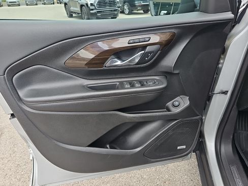 Used 2019 GMC Terrain Denali w/ Comfort Package AWD/4WD image 14