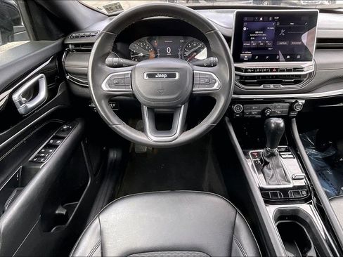 Certified 2022 Jeep Compass Altitude image 5