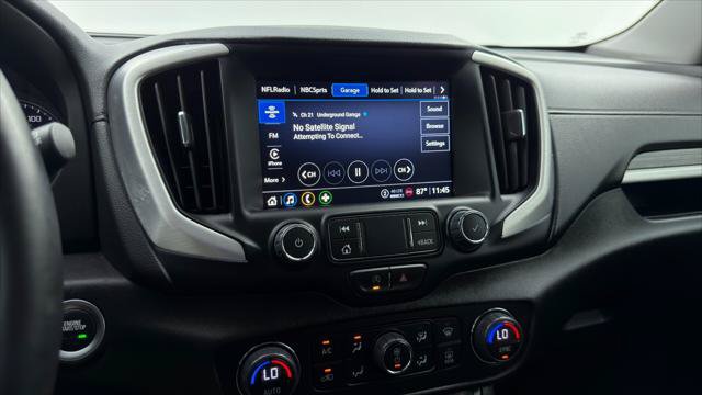Used 2024 GMC Terrain SLT AWD/4WD image 26