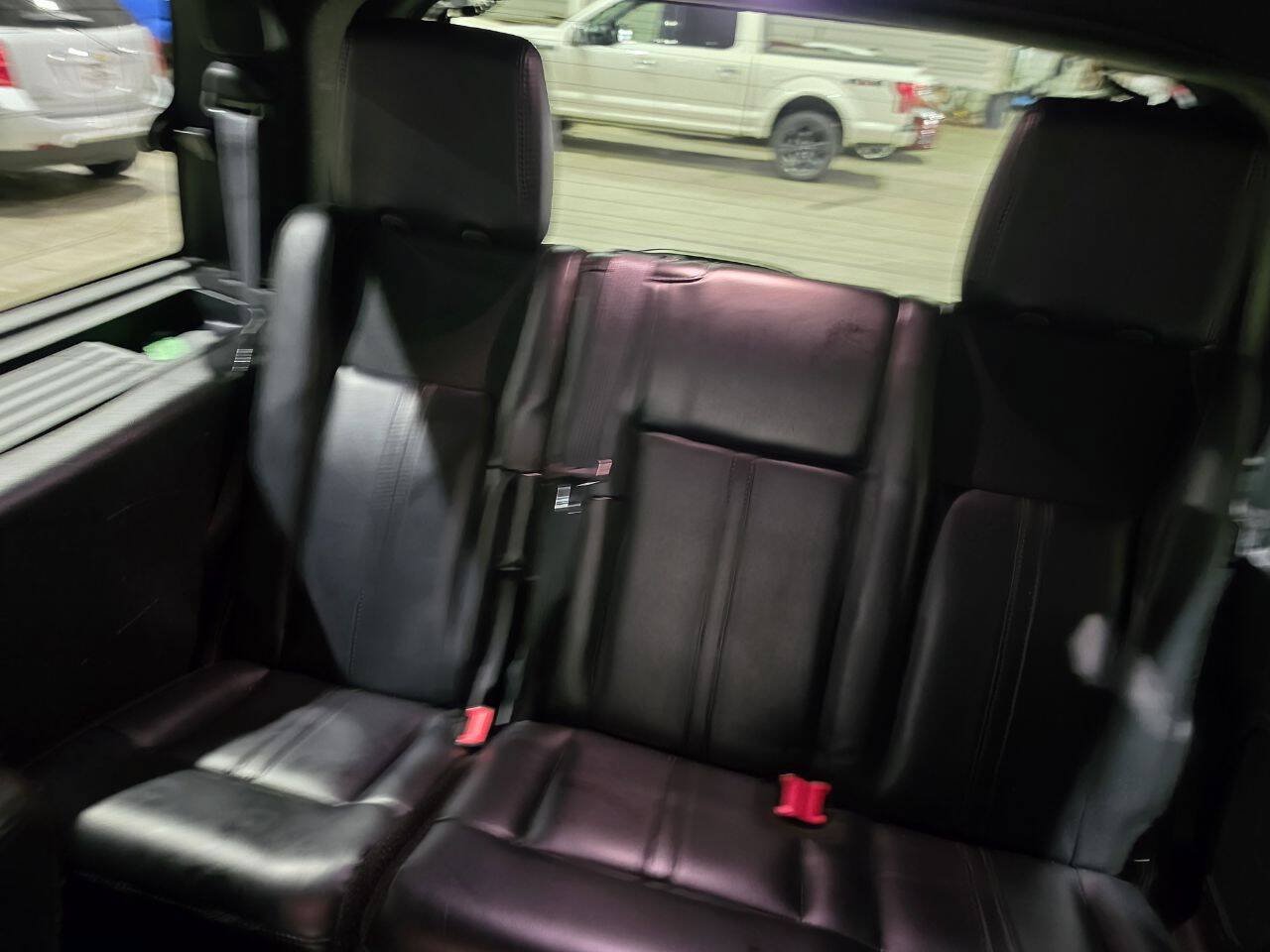Used 2017 Lincoln Navigator Select AWD/4WD image 31