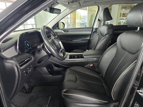 Used 2025 Hyundai Palisade SEL AWD/4WD image 17