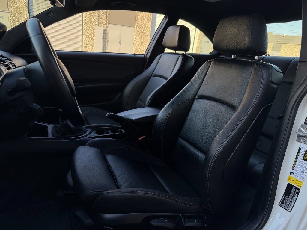 Used 2011 BMW 1 Series M RWD image 18