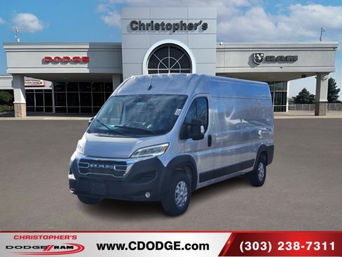New 2026 RAM ProMaster 2500 w/ Quick Order Package 22G SLT image 7