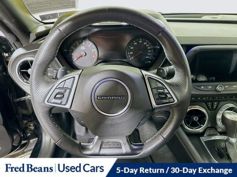 Used 2017 Chevrolet Camaro SS RWD image 16