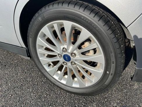 Used 2018 Ford C-MAX SE image 22