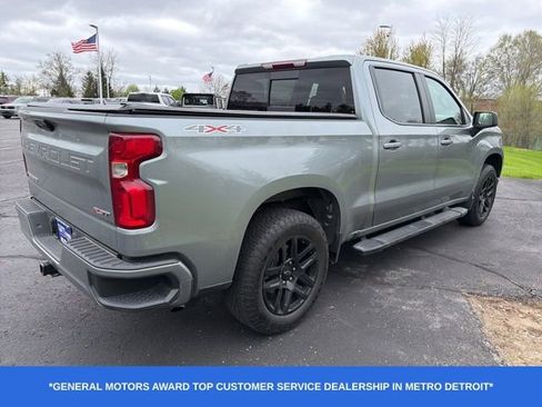 Used 2023 Chevrolet Silverado 1500 RST w/ Convenience Package II AWD/4WD image 3