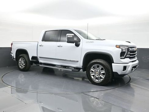 New 2026 Chevrolet Silverado 2500 High Country w/ High Country Premium Package AWD/4WD image 20