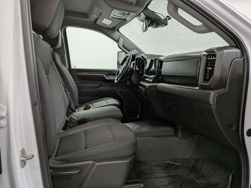 Used 2025 Chevrolet Silverado 3500 LT w/ Safety Package AWD/4WD image 27