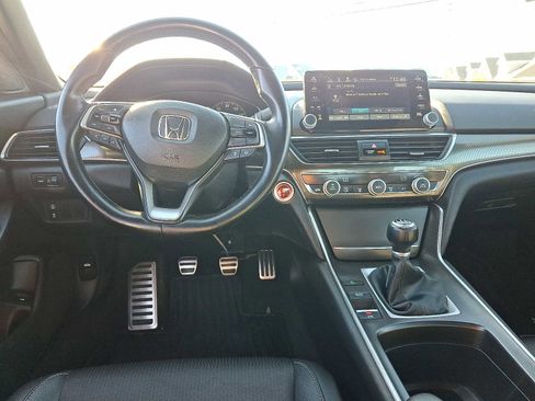 Used 2019 Honda Accord Sport image 12