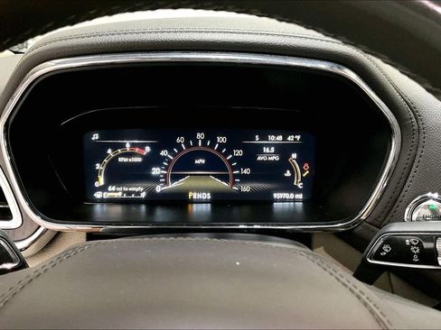 Used 2019 Lincoln Continental Select w/ Continental Climate Package image 13