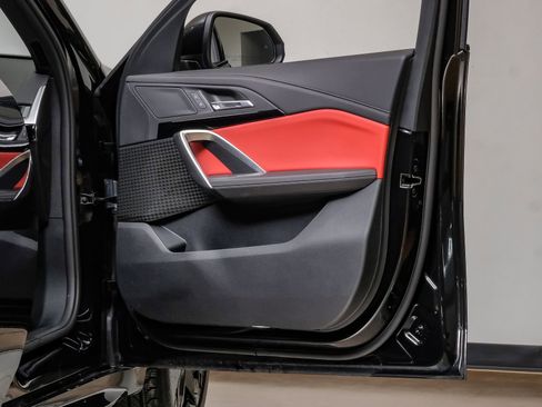 Used 2025 BMW X2 xDrive28i AWD/4WD image 45