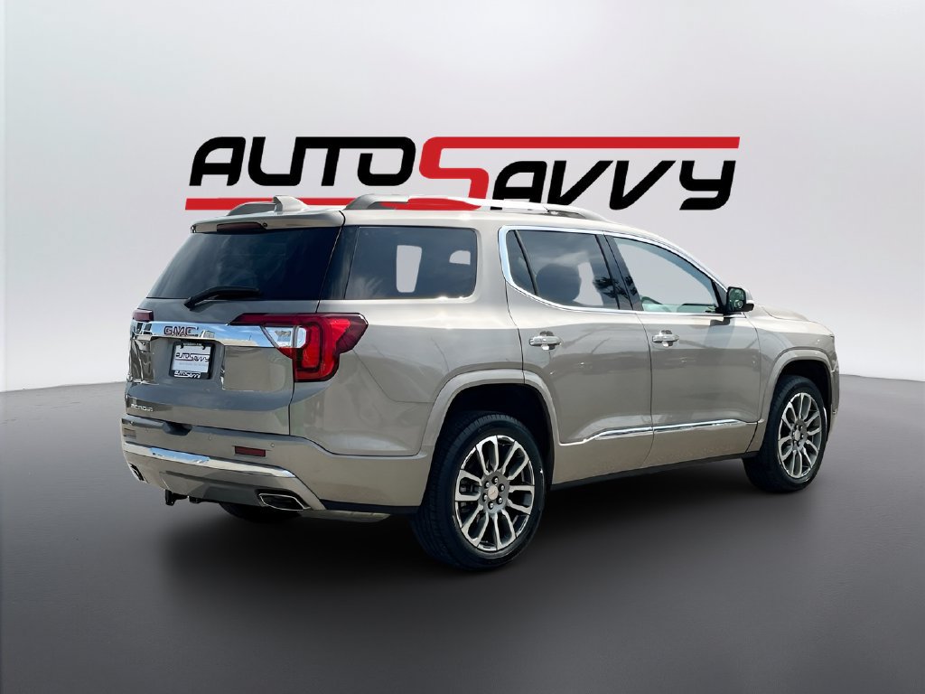 Used 2023 GMC Acadia Denali w/ Denali Technology Package FWD image 7