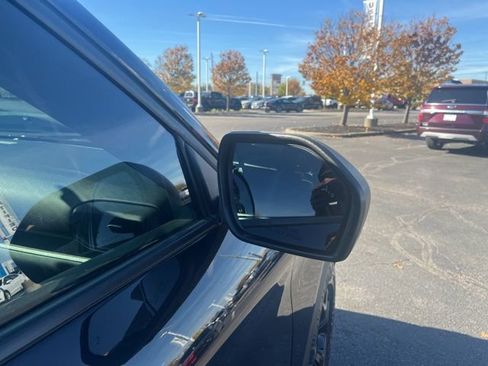 Used 2023 Ford Explorer Timberline image 6