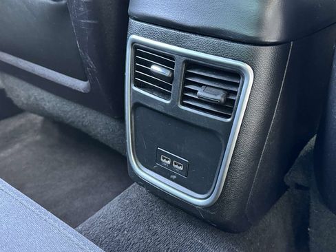 Used 2019 Dodge Charger GT RWD image 18