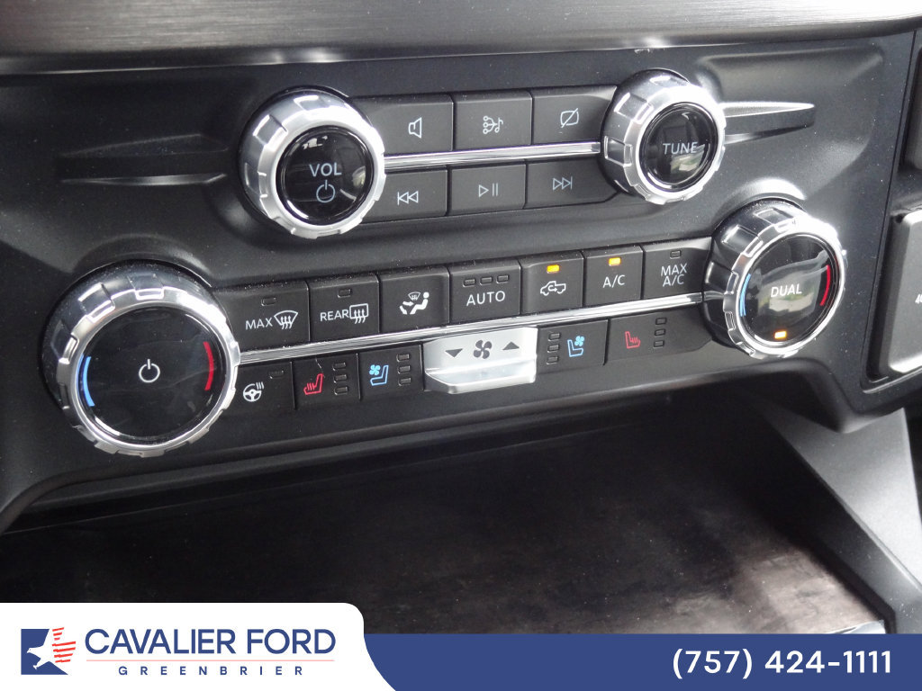 Certified 2024 Ford F350 Lariat w/ Lariat Ultimate Package AWD/4WD image 35