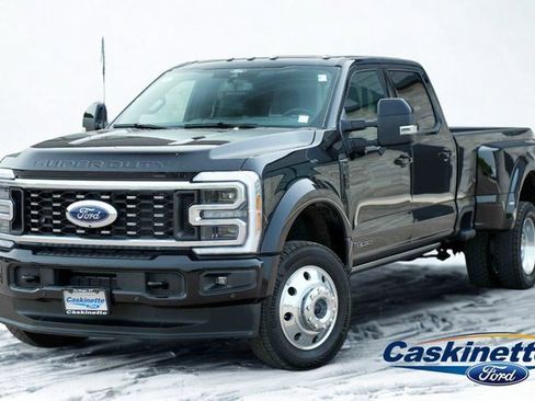Used 2025 Ford F450 Platinum image 1