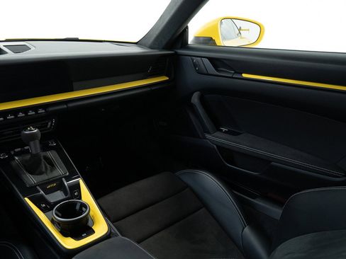 Used 2022 Porsche 911 GT3 image 23