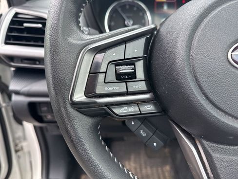 Used 2022 Subaru Forester Touring image 11