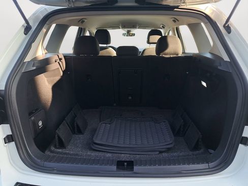 Used 2024 Volkswagen Taos S image 29