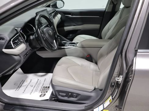 Used 2023 Toyota Camry XLE w/ Navigation Package AWD/4WD image 10