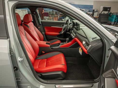 Used 2026 Acura Integra A-Spec FWD image 34
