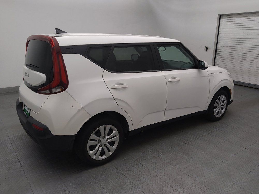 Used 2022 Kia Soul LX FWD image 10